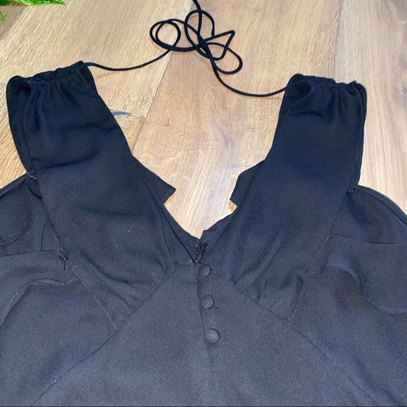 Express Cold Shoulder Ruffle Top - Picture 2 of 4